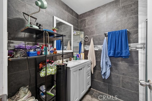 Detail Gallery Image 36 of 50 For 705 S C, Madera,  CA 93638 - 4 Beds | 2 Baths