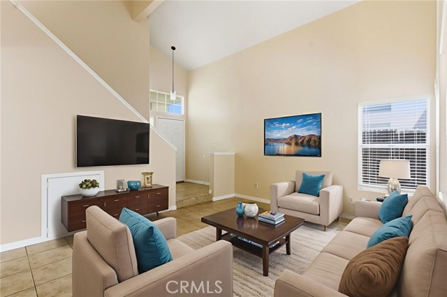 Detail Gallery Image 2 of 37 For 9609 Salinger, Bakersfield,  CA 93311 - 3 Beds | 2/1 Baths