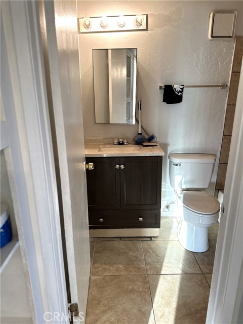 8616 N Loop Boulevard, California City CA: https://media.crmls.org/medias/6d200ac0-dfbb-4b3e-a176-bb5e91c97f4e.jpg