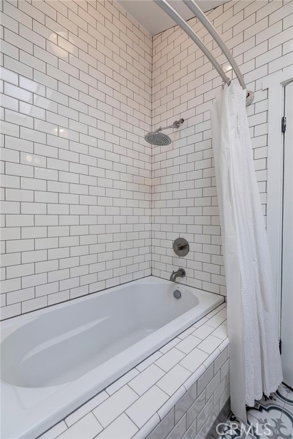 Detail Gallery Image 20 of 25 For 400 Norwich, West Hollywood,  CA 90048 - 2 Beds | 1 Baths