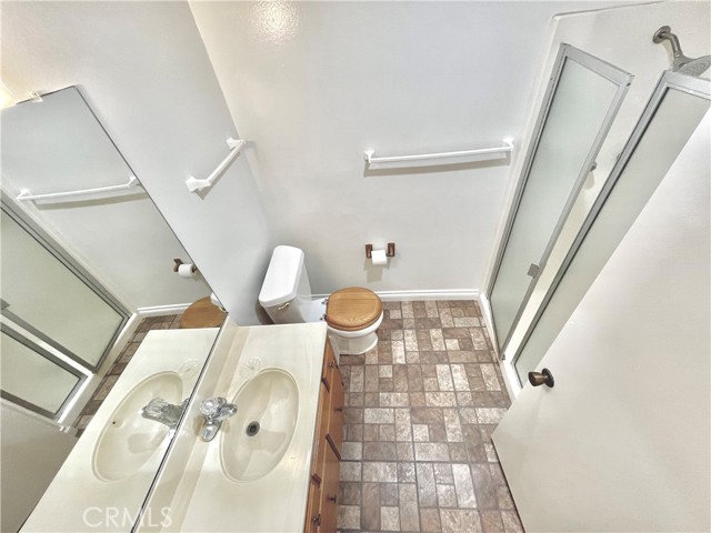 6000 Canterbury Drive, D212 photo 8