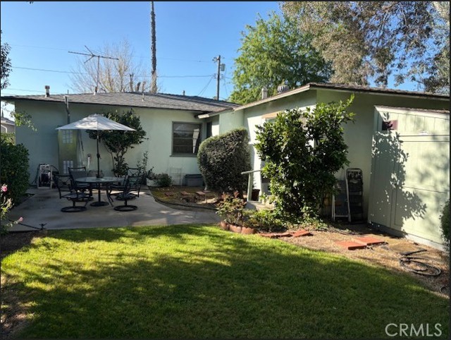 Detail Gallery Image 7 of 14 For 21011 Cohasset St, Canoga Park,  CA 91303 - 4 Beds | 2 Baths