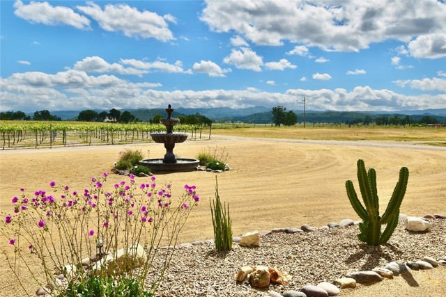 50645 Lockwood Road, Lockwood CA: https://media.crmls.org/medias/6d20fe50-1853-4691-b203-8a9d518de42d.jpg