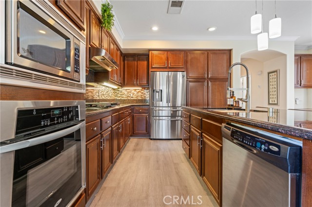 28549 Oakhurst, Temecula CA: https://media.crmls.org/medias/6d212b12-ed42-418f-8ca7-02143aa3fc95.jpg