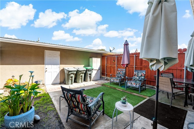 Detail Gallery Image 22 of 39 For 1459 Deauville Pl, Costa Mesa,  CA 92626 - 3 Beds | 2/1 Baths