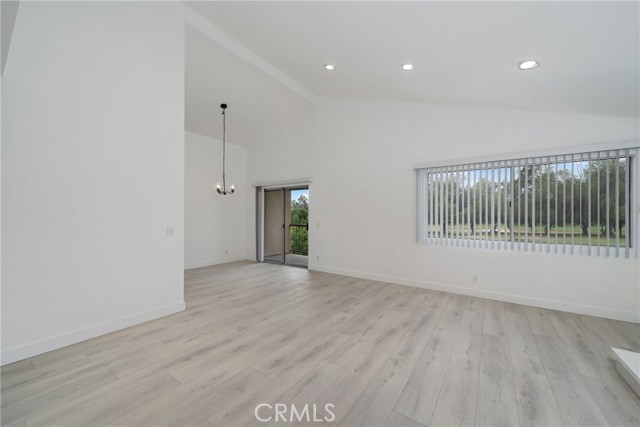Detail Gallery Image 18 of 35 For 3180 Little Mountain Dr #D,  San Bernardino,  CA 92405 - 2 Beds | 2 Baths