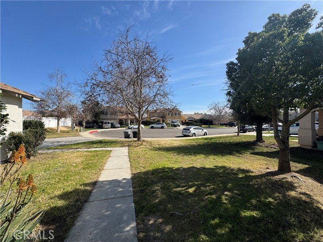 Detail Gallery Image 6 of 51 For 2070 Dayflower Ct, Perris,  CA 92571 - 4 Beds | 2 Baths