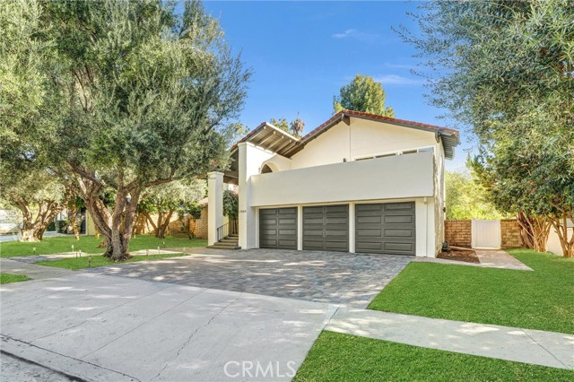 Detail Gallery Image 2 of 30 For 27064 Esward Dr, Calabasas,  CA 91301 - 5 Beds | 3 Baths