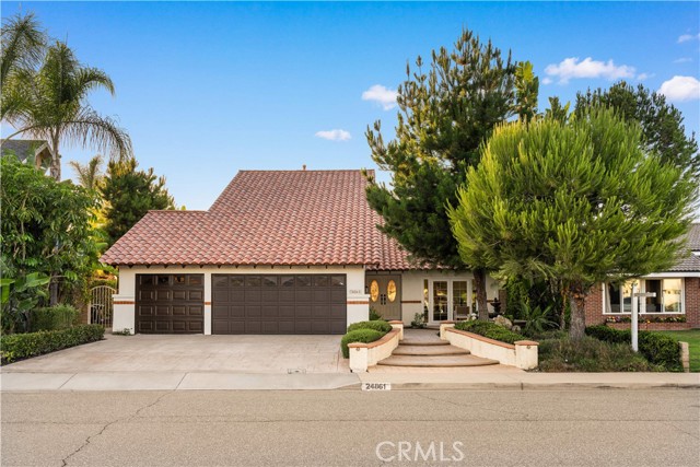 24861 Camberwell Street, Laguna Hills CA: https://media.crmls.org/medias/6d248635-96b4-406d-9e98-305944c69937.jpg