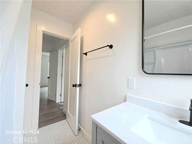 Detail Gallery Image 14 of 23 For 8524 Beverlywood St #2,  Los Angeles,  CA 90034 - 3 Beds | 2 Baths