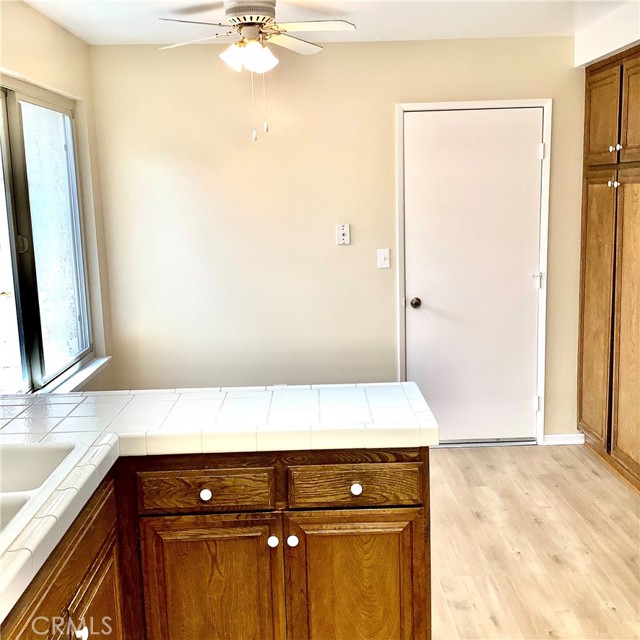 17222 Village 17 photo 7