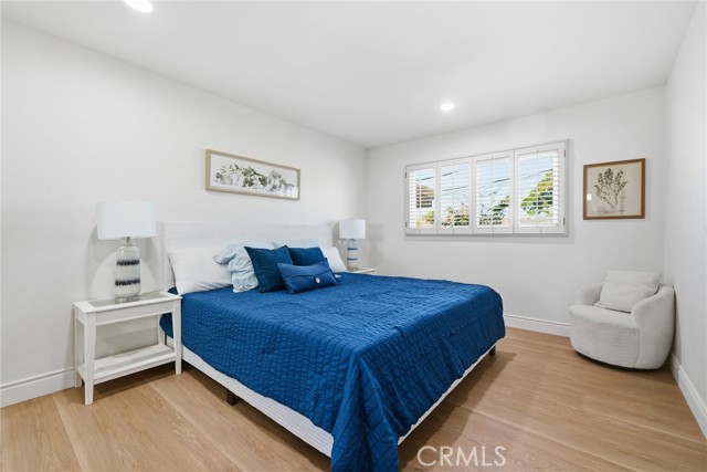 Detail Gallery Image 17 of 38 For 335 N London Pl, Anaheim,  CA 92806 - 5 Beds | 3 Baths