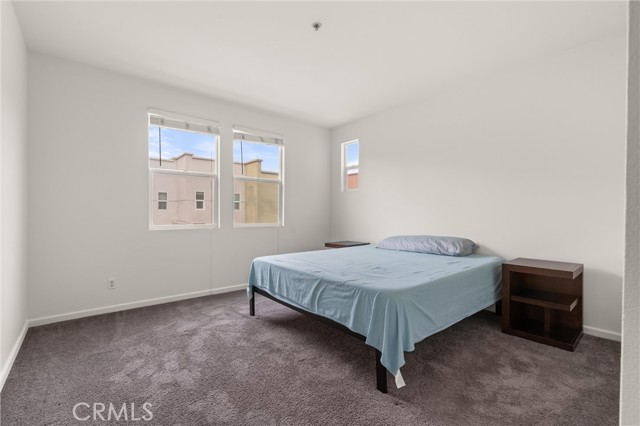 Detail Gallery Image 19 of 27 For 408 E Jeanette, Santa Ana,  CA 92705 - 4 Beds | 2/1 Baths