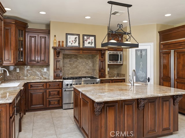 Detail Gallery Image 31 of 70 For 36090 Monte De Oro Rd, Temecula,  CA 92592 - 6 Beds | 5 Baths