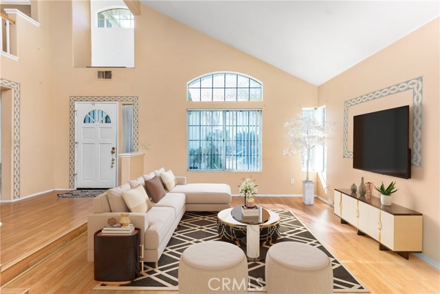 Detail Gallery Image 8 of 41 For 21200 Lands End, Moreno Valley,  CA 92557 - 4 Beds | 3 Baths