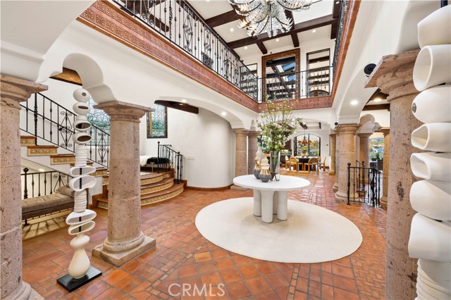 Image 22 of 54 For 445 Isabella Ter