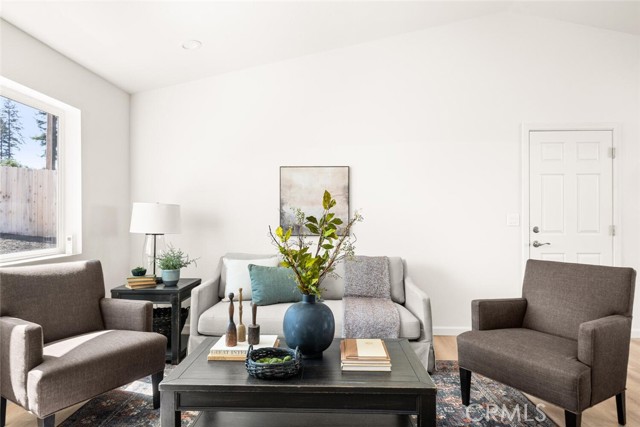 Detail Gallery Image 5 of 35 For 6333 Graham Rd, Paradise,  CA 95969 - 2 Beds | 2 Baths