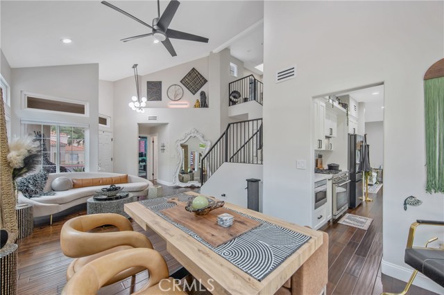 Detail Gallery Image 7 of 51 For 133 Concerto, Oak Park,  CA 91377 - 3 Beds | 3 Baths