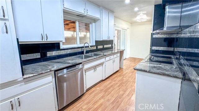 Detail Gallery Image 23 of 29 For 33765 Brand St, Lake Elsinore,  CA 92530 - 2 Beds | 2 Baths