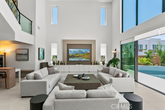 20042 W Mersey Lane, Porter Ranch CA: https://media.crmls.org/medias/6d27ca1e-1855-4aa1-a869-86ba9ea82022.jpg