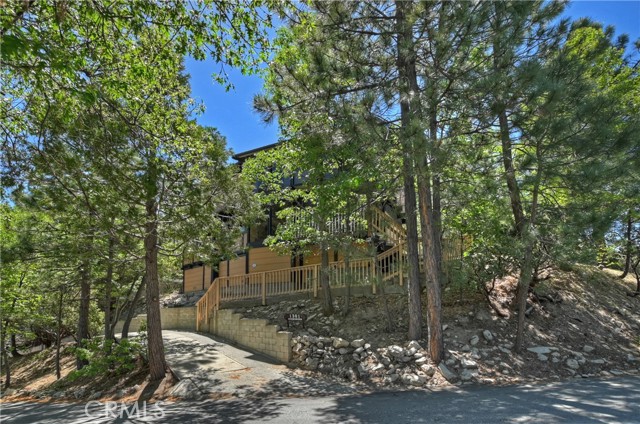 Detail Gallery Image 23 of 27 For 1301 Evergreen Ln, Lake Arrowhead,  CA 92352 - 3 Beds | 2 Baths