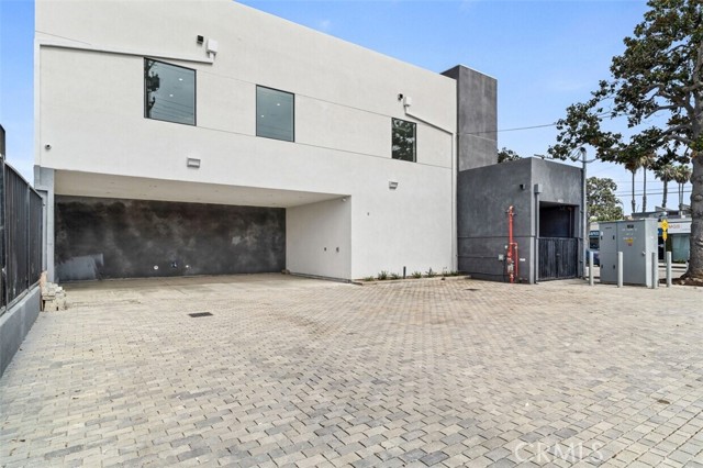  Commercial for Sale in Los Angeles, California