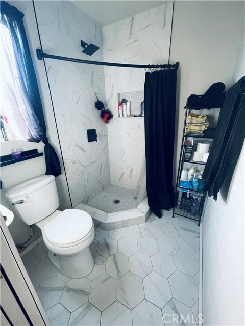 Detail Gallery Image 11 of 16 For 9603 Homebrook, Pico Rivera,  CA 90660 - 4 Beds | 2 Baths