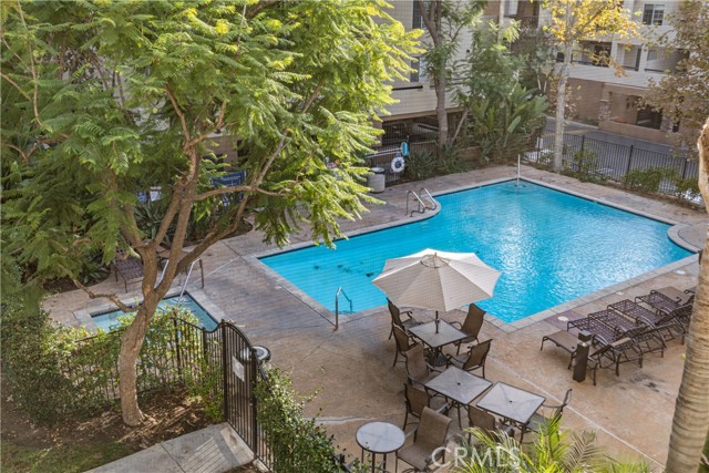 Detail Gallery Image 44 of 52 For 21400 Burbank Bld #313,  Woodland Hills,  CA 91367 - 2 Beds | 2 Baths