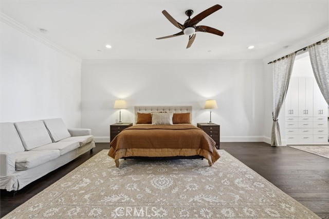 Detail Gallery Image 12 of 30 For 143 N Arnaz Dr #105,  Beverly Hills,  CA 90211 - 3 Beds | 2/1 Baths