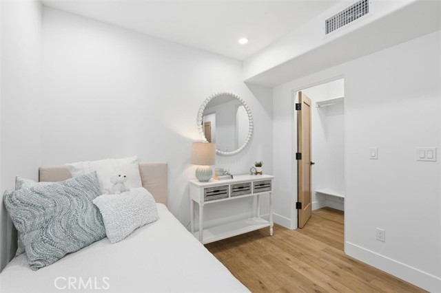 Detail Gallery Image 29 of 41 For 617 N Irena Ave a,  Redondo Beach,  CA 90277 - 4 Beds | 3/1 Baths