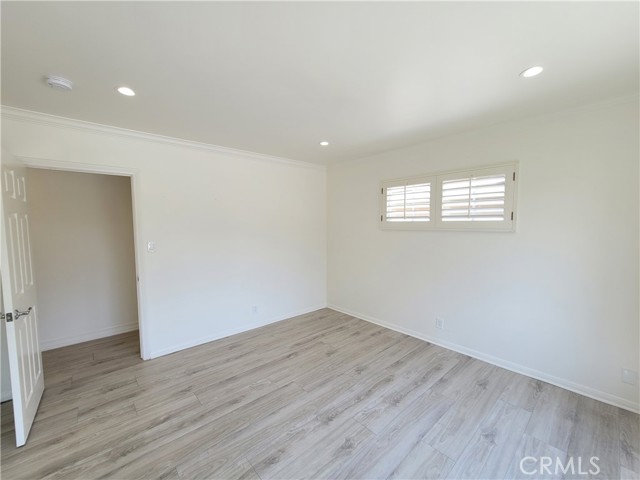 18001 Osborne Street, Sherwood Forest CA: https://media.crmls.org/medias/6d2b44c4-03a7-42f3-a423-50dc9feca80a.jpg