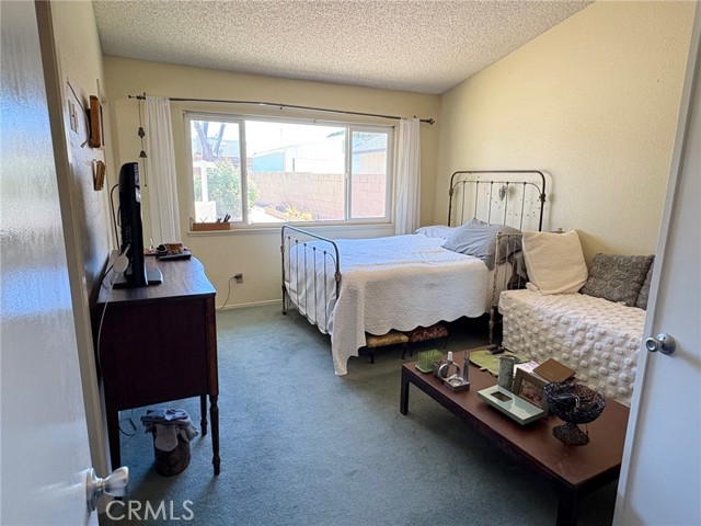 Detail Gallery Image 16 of 20 For 14195 Whispering Sands Dr, Victorville,  CA 92392 - 4 Beds | 2 Baths