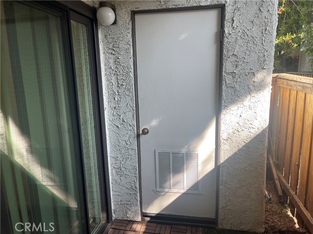 Detail Gallery Image 30 of 49 For 15511 Sherman Way, Van Nuys,  CA 91406 - 3 Beds | 2 Baths