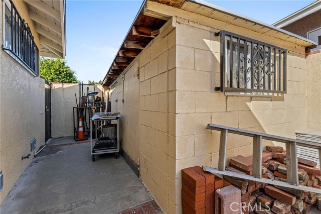 Detail Gallery Image 37 of 52 For 14870 Hubbard, Sylmar,  CA 91342 - 3 Beds | 2 Baths