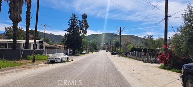 Detail Gallery Image 6 of 8 For 25767 Creag Ave, Homeland,  CA 92548 - 2 Beds | 1/1 Baths