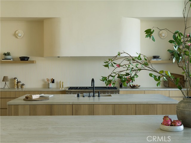 5824 Manton Avenue, Woodland Hills CA: https://media.crmls.org/medias/6d2d0e3d-682e-4b53-8032-ede425142580.jpg