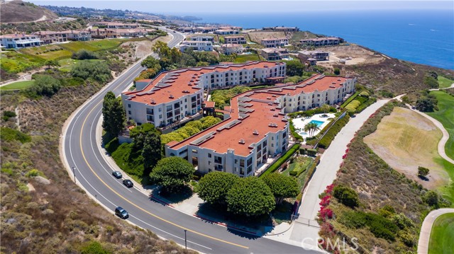 3200 La Rotonda Drive, Rancho Palos Verdes CA: https://media.crmls.org/medias/6d2d5f78-7b65-4f7f-89bd-113deaf21d84.jpg