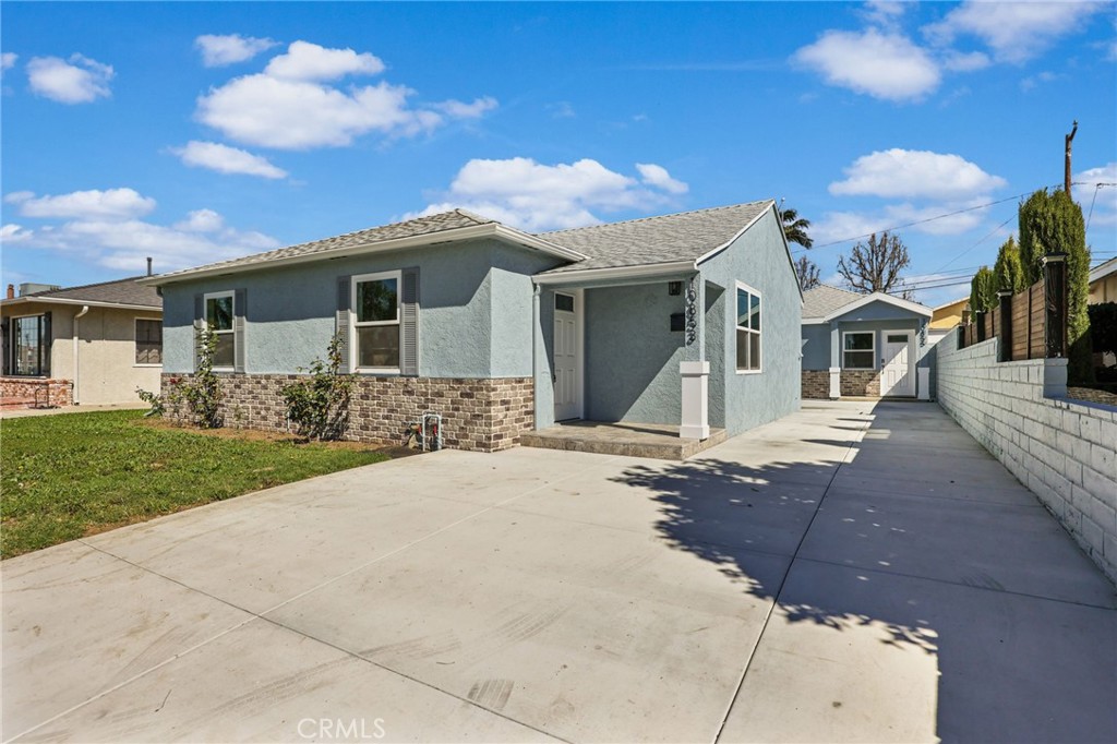 10853 Glencannon Drive