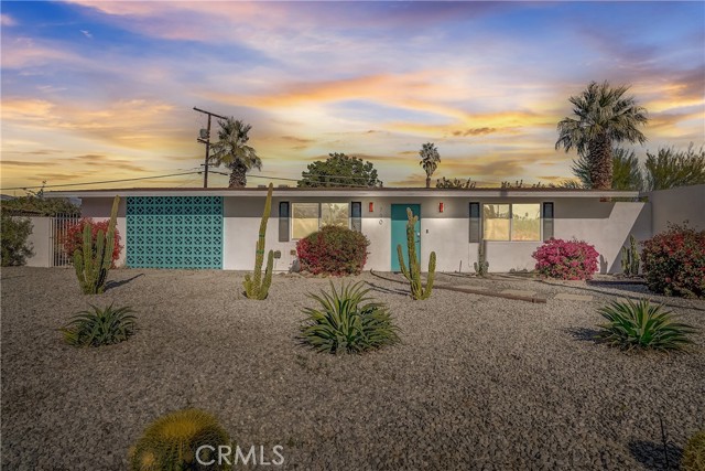 Detail Gallery Image 1 of 1 For 790 W Gateway, Palm Springs,  CA 92262 - 3 Beds | 2 Baths