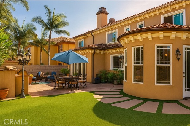 8531 10th, Downey CA: https://media.crmls.org/medias/6d2ead55-1fa5-48bd-bdbb-9deaefe10d6a.jpg