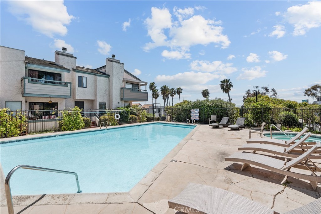 MLS #SR25079375 img 16