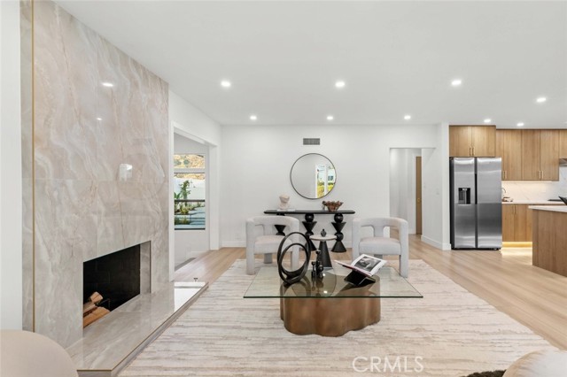 Detail Gallery Image 15 of 72 For 8633 Le Berthon St, Sunland,  CA 91040 - 5 Beds | 3 Baths