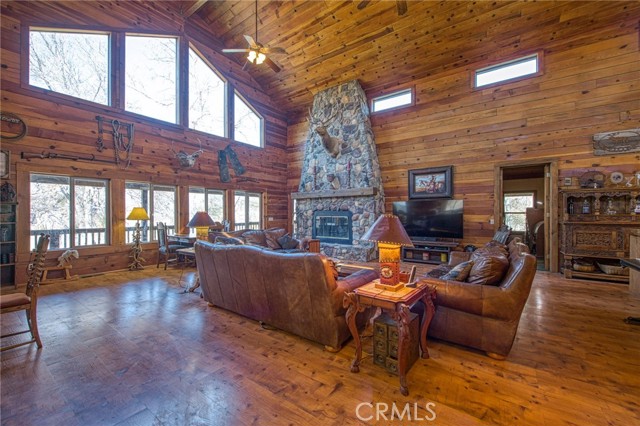 Image 29 of 64 For 36039 Cranmore Ln.