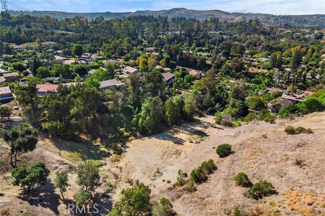 7583 Country Hill Lane, Anaheim Hills CA: https://media.crmls.org/medias/6d336fad-e0ce-45ba-b4a1-41b0a63eed70.jpg