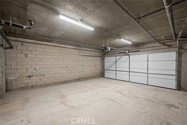 Detail Gallery Image 35 of 38 For 357 Harvey Dr #102,  Glendale,  CA 91206 - 3 Beds | 2/1 Baths