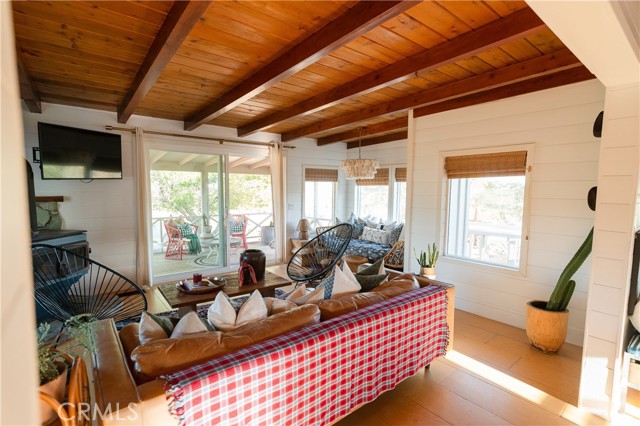 Detail Gallery Image 17 of 47 For 2810 Painted Post Pass, Pioneertown,  CA 92268 - 2 Beds | 3 Baths