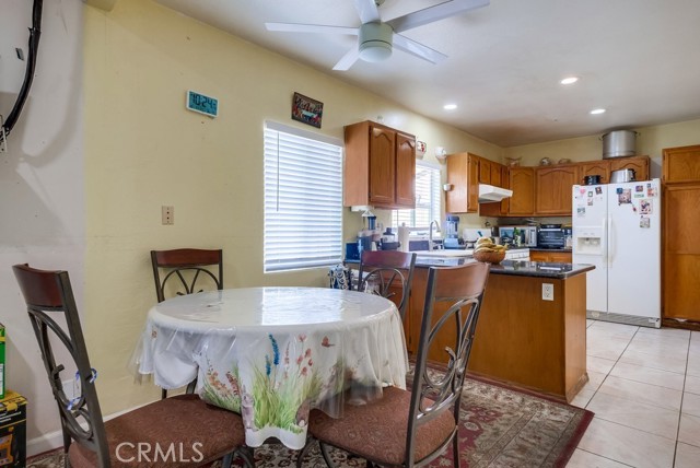 Detail Gallery Image 8 of 33 For 2663 Loosmore St, Los Angeles,  CA 90065 - 2 Beds | 1 Baths