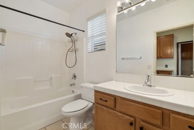 Detail Gallery Image 23 of 36 For 4265 Emerald Ave, La Verne,  CA 91750 - 3 Beds | 2/1 Baths