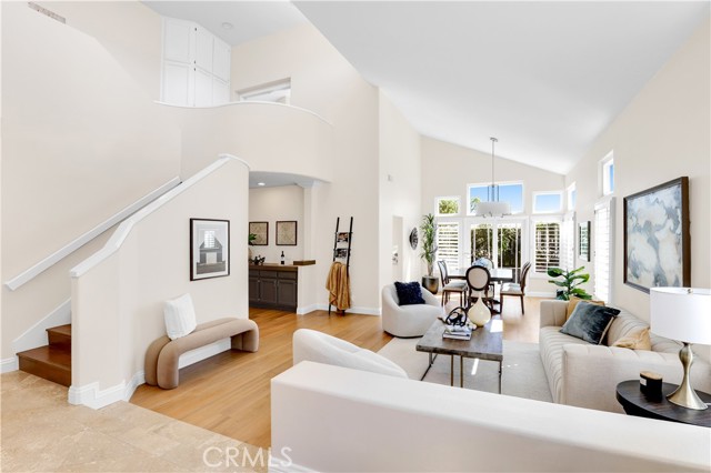 Detail Gallery Image 9 of 59 For 10 Glastonbury, Laguna Niguel,  CA 92677 - 4 Beds | 3/1 Baths