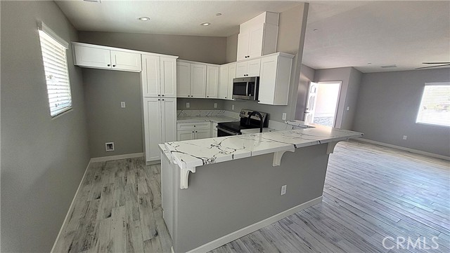 21109 Sioux Road, Apple Valley CA: https://media.crmls.org/medias/6d369019-2381-4e6b-9b19-0b988de9fe40.jpg